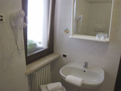 Holiday apartment Residence Villa Margherita 2-room apartment with pool - Features photo 13