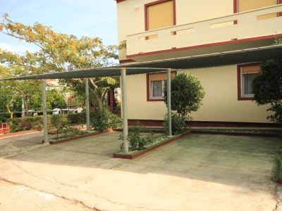 Apartment Two bedroom apartment with terrace Ugljan A-8479-a - Outdoor photo 20