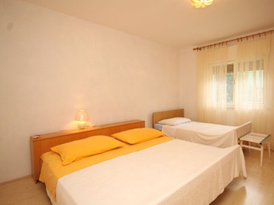 Apartment Two bedroom apartment with terrace Ugljan A-8479-a - Outdoor photo 28