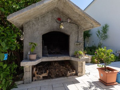 Apartment Four-bedroom apartment with terrace and sea view Sumpetar, Omiš A-9436-a - Outdoor photo 8