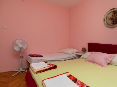 Apartment Four-bedroom apartment with terrace and sea view Sumpetar, Omiš A-9436-a - Outdoor photo 30