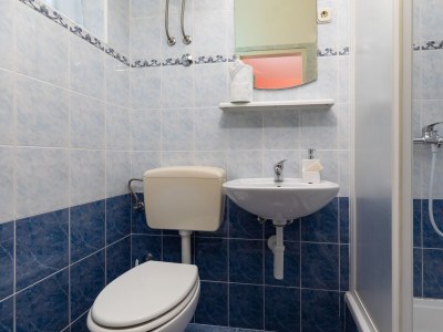 Apartment Four-bedroom apartment with terrace and sea view Sumpetar, Omiš A-9436-a - Outdoor photo 39