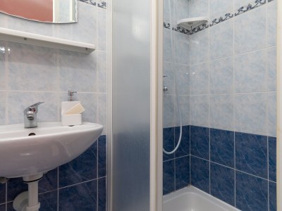 Apartment Four-bedroom apartment with terrace and sea view Sumpetar, Omiš A-9436-a - Outdoor photo 40