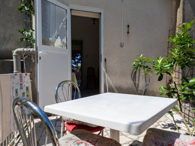 Apartment Four-bedroom apartment with terrace and sea view Sumpetar, Omiš A-9436-a - Outdoor photo 51