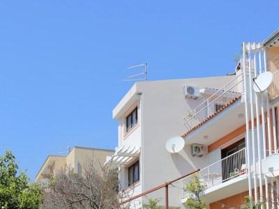 Apartment Three bedroom apartment with terrace and sea view Makarska A-9506-a - Outdoor photo 6