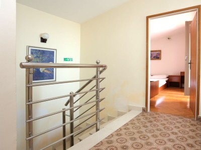 Apartment Three bedroom apartment with terrace and sea view Makarska A-9506-a - Outdoor photo 28