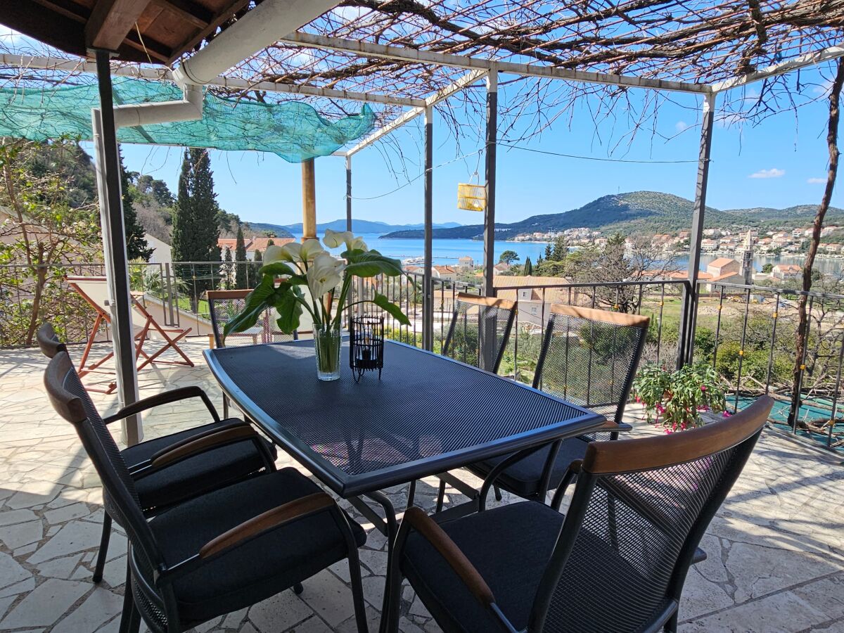 Apartment Two bedroom apartment with terrace and sea view Slano, Dubrovnik A-8540-a