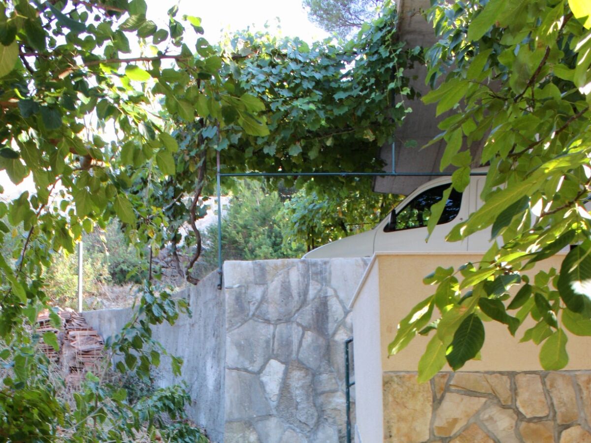 Apartment One bedroom apartment near beach Basina, Hvar A-9673-a - Outdoor photo 5