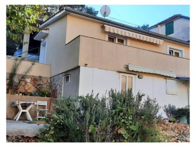 Apartment One bedroom apartment near beach Basina, Hvar A-9673-a in Vrbanj - Apartment