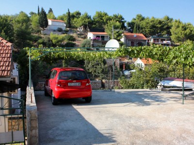 Apartment One bedroom apartment near beach Basina, Hvar A-9673-a - Outdoor photo 7