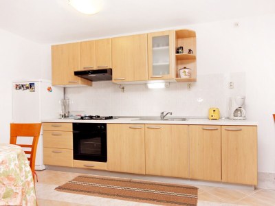 Apartment One bedroom apartment near beach Basina, Hvar A-9673-a - Outdoor photo 12