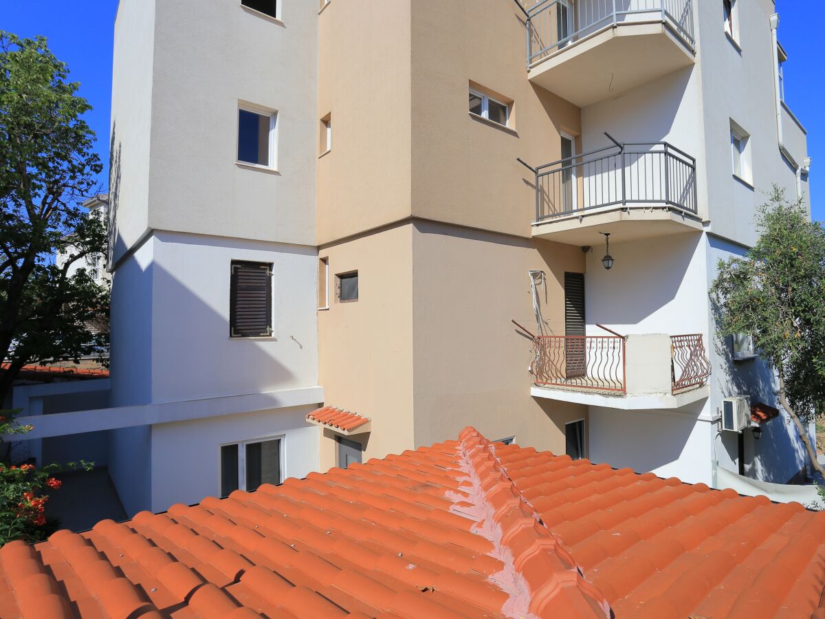 Apartment Two bedroom apartment with terrace Podstrana, Split A-9714-a - Outdoor photo 4