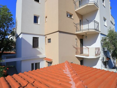 Apartment Two bedroom apartment with terrace Podstrana, Split A-9714-a - Outdoor photo 4