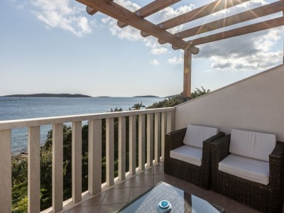 Apartment One bedroom apartment near beach Milna, Vis A-8946-a - Outdoor photo 29