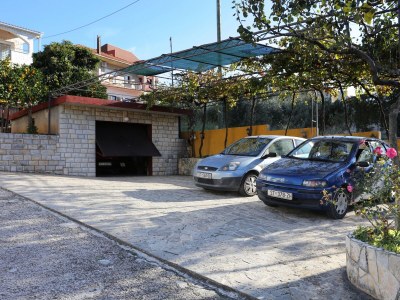 Apartment Two bedroom apartment with terrace Trogir A-10342-a - Outdoor photo 7