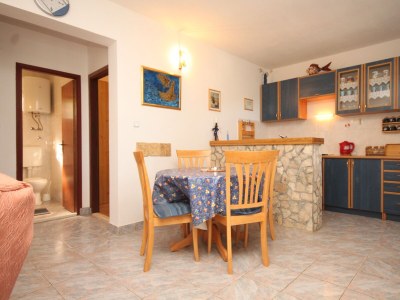 Apartment Two bedroom apartment with terrace Rukavac, Vis A-8836-a - Outdoor photo 14