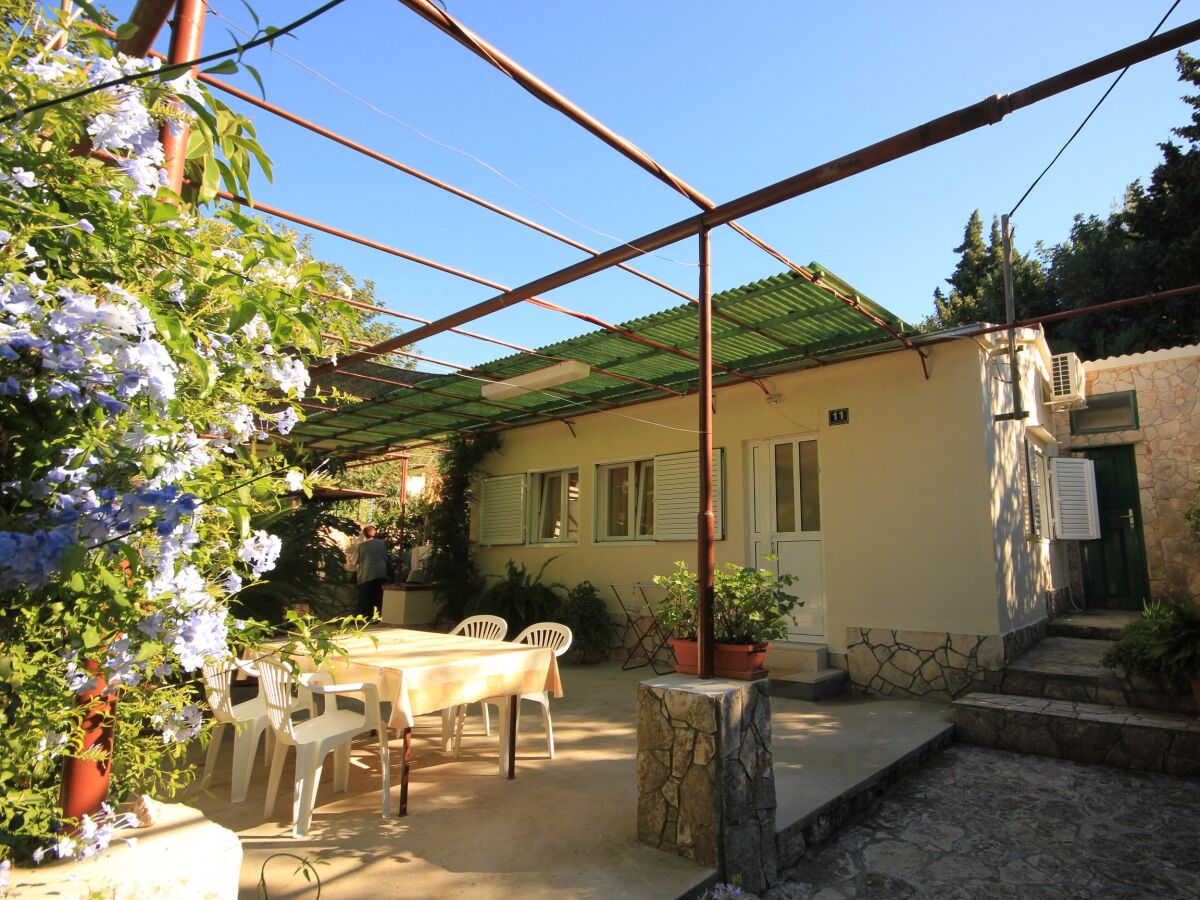 Holiday house Two bedroom house near beach Cove Rogačić, Vis K-8886 - Outdoor photo 3