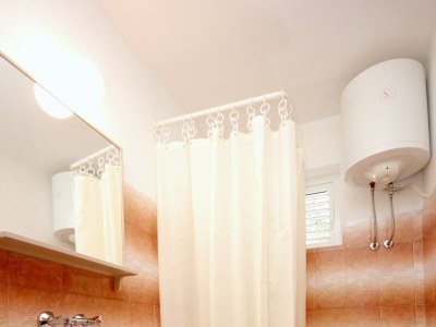 Holiday house One bedroom house near beach Cove Rogačić, Vis K-8887 - Outdoor photo 16