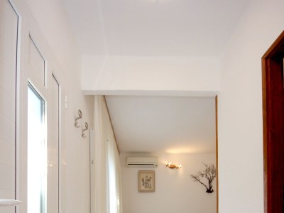 Holiday house One bedroom house near beach Cove Rogačić, Vis K-8887 - Outdoor photo 18