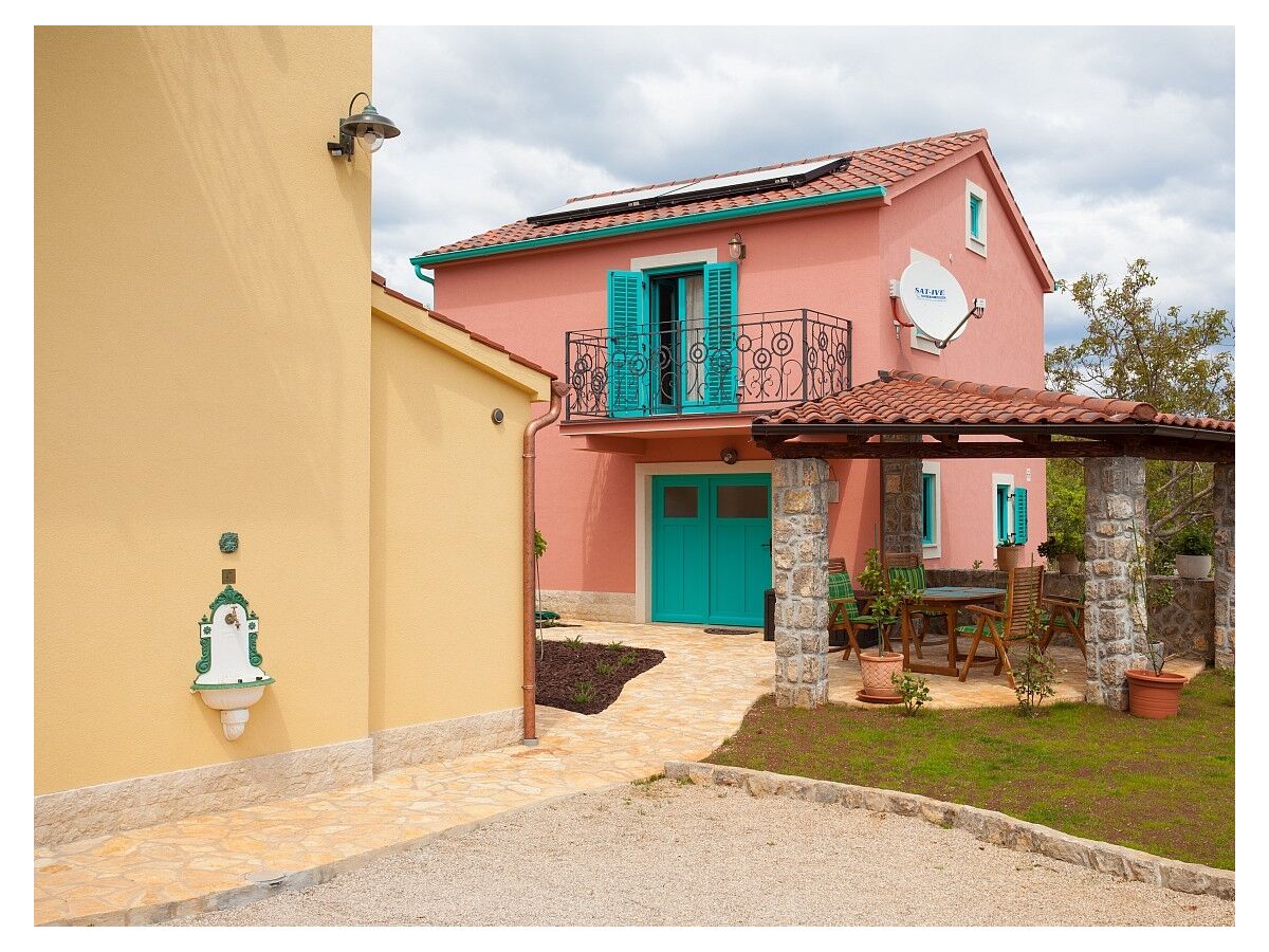 Holiday house Two bedroom house with terrace Kornić, Krk K-11504