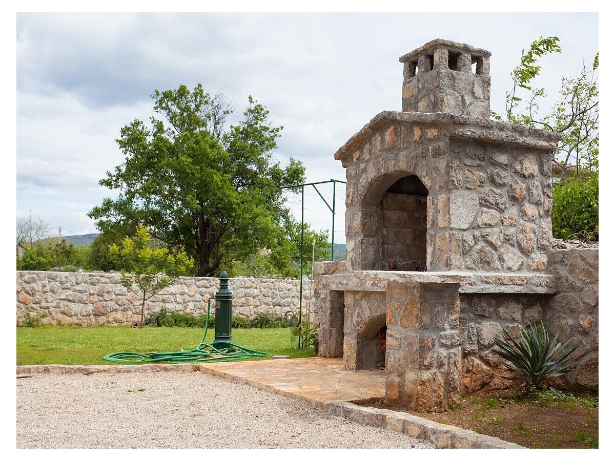 Holiday house Two bedroom house with terrace Kornić, Krk K-11504 - Outdoor photo 4