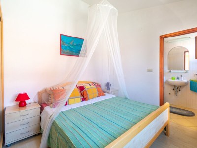 Apartment Two bedroom apartment with air-conditioning Kukljica, Ugljan A-11584-a - Outdoor photo 21