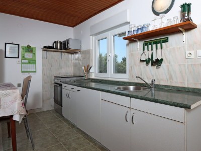 Apartment Two bedroom apartment with terrace Mandre, Pag A-11600-a - Outdoor photo 9