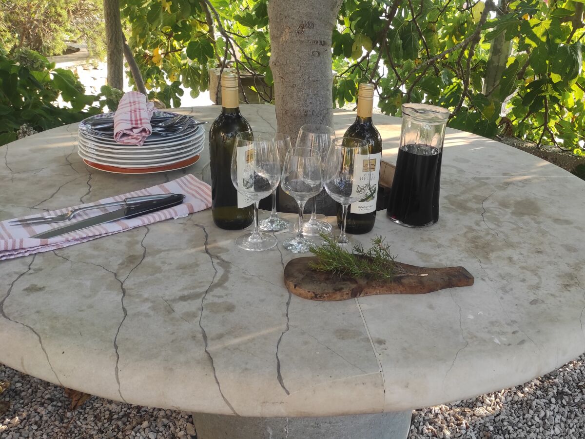 Apartment Four-bedroom apartment with terrace and sea view Sumartin, Brač A-11387-a - Outdoor photo 4