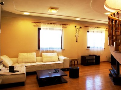 Apartment Four-bedroom apartment with terrace and sea view Sumartin, Brač A-11387-a - Outdoor photo 6