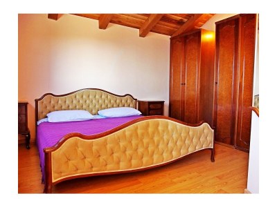 Apartment Four-bedroom apartment with terrace and sea view Sumartin, Brač A-11387-a - Outdoor photo 11