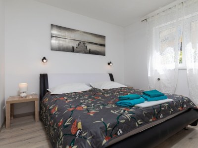 Apartment Three bedroom apartment with balcony and sea view Stanići, Omiš A-11421-a - Outdoor photo 15