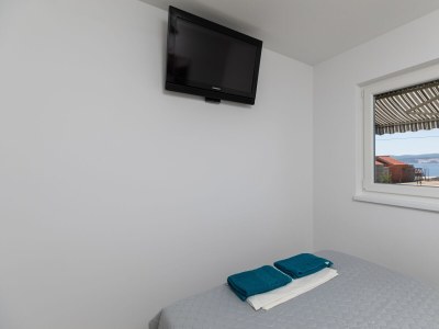 Apartment Three bedroom apartment with balcony and sea view Stanići, Omiš A-11421-a - Outdoor photo 20