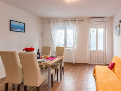 Apartment One bedroom apartment with terrace Makarska A-12336-a - Outdoor photo 6