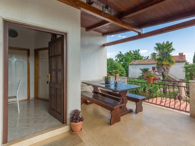 Apartment Two bedroom apartment with terrace Poreč A-13927-a - Outdoor photo 14