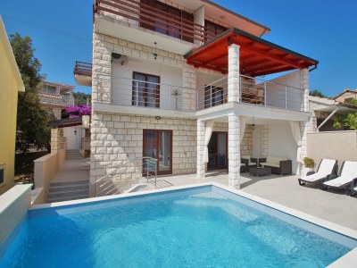 Holiday house Comfortable and spacious house with terrace and sea view Brna, Korčula K-13943 - Outdoor photo 5