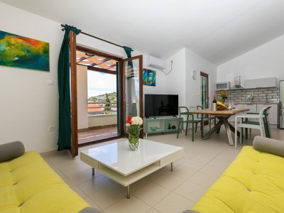 Holiday house Four-bedroom house with terrace and sea view Ražanj, Rogoznica K-13738 - Outdoor photo 21