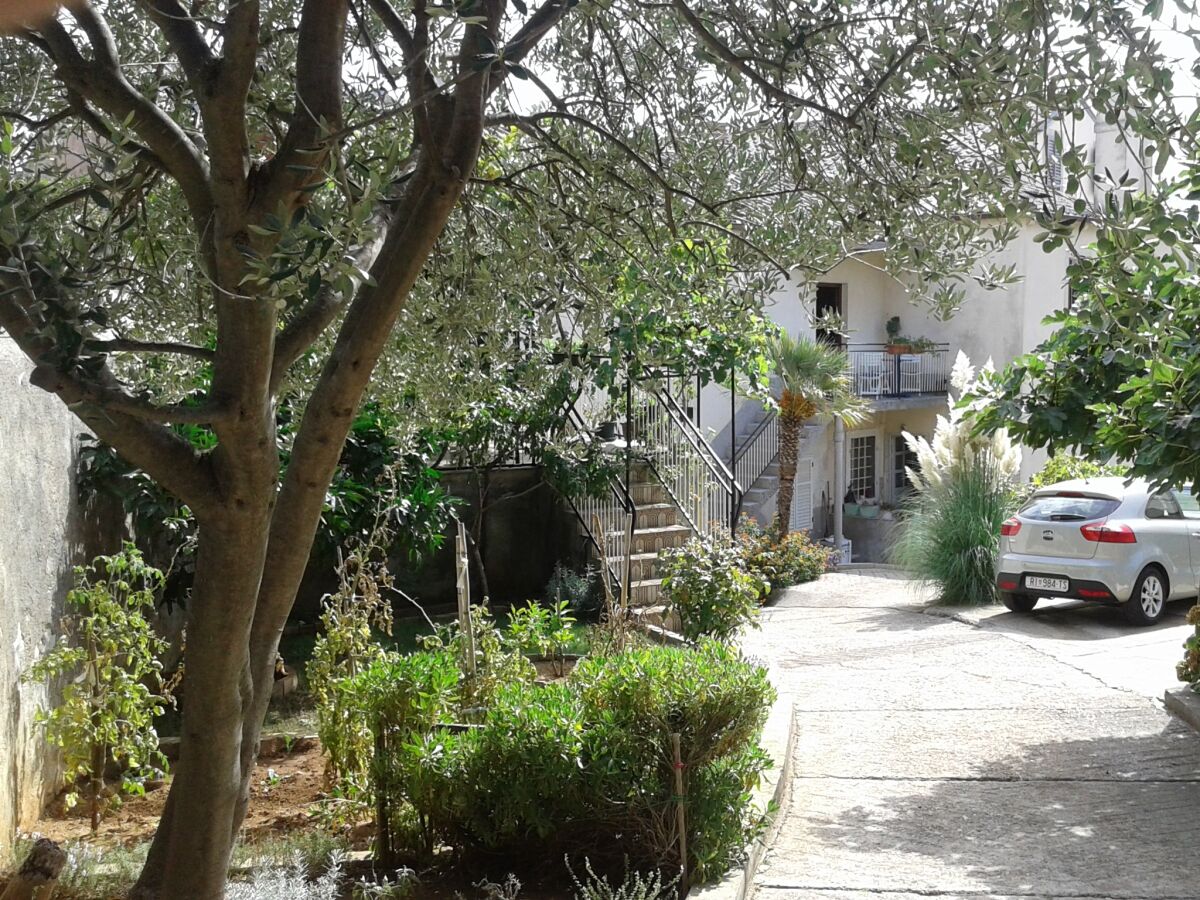 Apartment One bedroom apartment with terrace Mali Lošinj, Lošinj A-14166-a - Outdoor photo 4