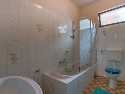 Apartment One bedroom apartment with terrace Mali Lošinj, Lošinj A-14166-a - Outdoor photo 11