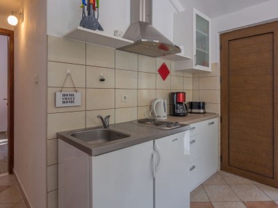 Holiday house One bedroom house with terrace Ždrelac, Pašman K-15355 - Outdoor photo 8