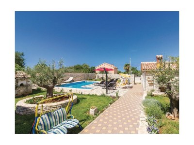 Holiday house Four-bedroom house with terrace Gajana, Fažana K-15385 - Outdoor photo 34