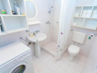 Holiday house Three bedroom house with terrace Ložišća, Brač K-15444 - Outdoor photo 17