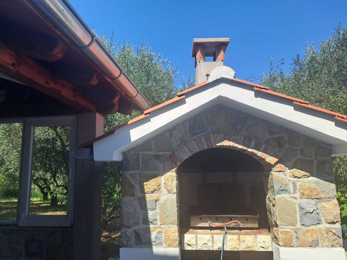 Apartment Three bedroom apartment with terrace Palit, Rab A-14610-a - Outdoor photo 4