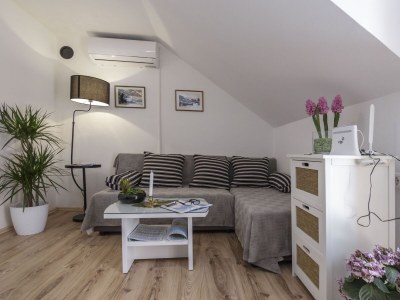 Holiday house One bedroom house with terrace and sea view Oključna, Vis K-14875 - Outdoor photo 11