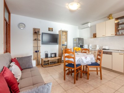 Holiday house Two bedroom house near beach Karbuni, Korčula K-14889 - Outdoor photo 8