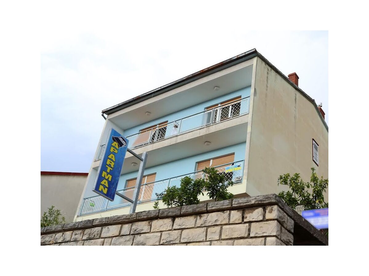 Apartment Three bedroom apartment with terrace and sea view Šibenik A-16170-a