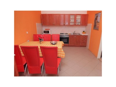 Apartment Three bedroom apartment with air-conditioning Trogir A-14907-a - Outdoor photo 8