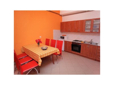 Apartment Three bedroom apartment with air-conditioning Trogir A-14907-a - Outdoor photo 9