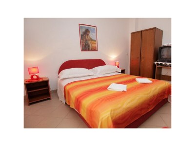 Apartment Three bedroom apartment with air-conditioning Trogir A-14907-a - Outdoor photo 12