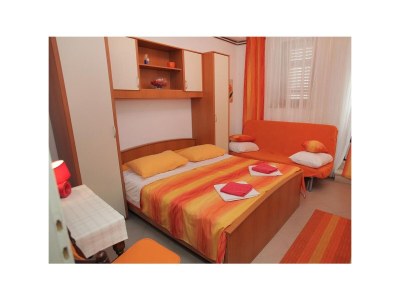 Apartment Three bedroom apartment with air-conditioning Trogir A-14907-a - Outdoor photo 13