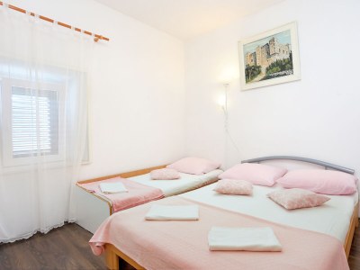 Apartment Two bedroom apartment with terrace Kaštel Štafilić, Kaštela A-15110-a - Outdoor photo 10